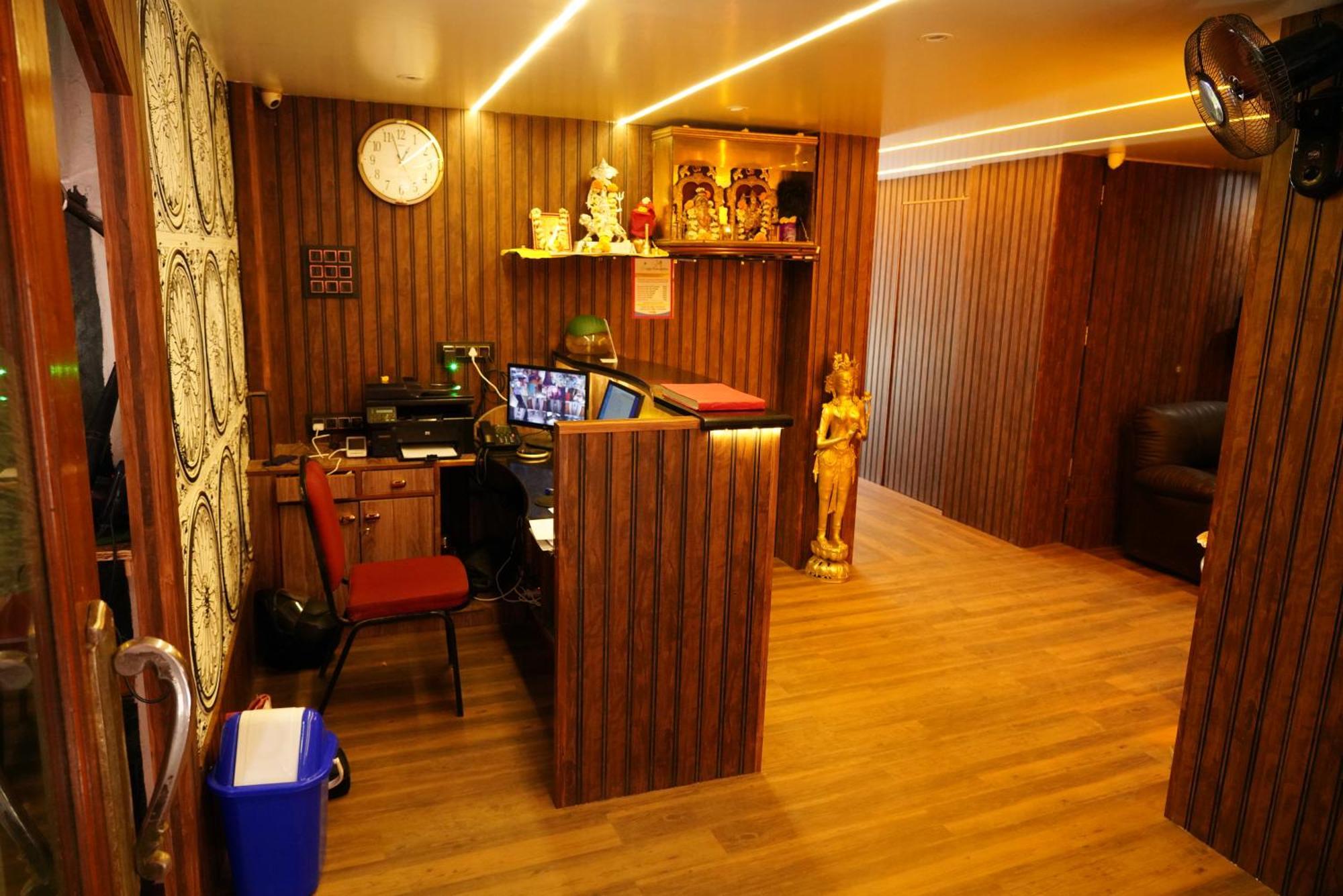 Apartment Padma Krishna Pune