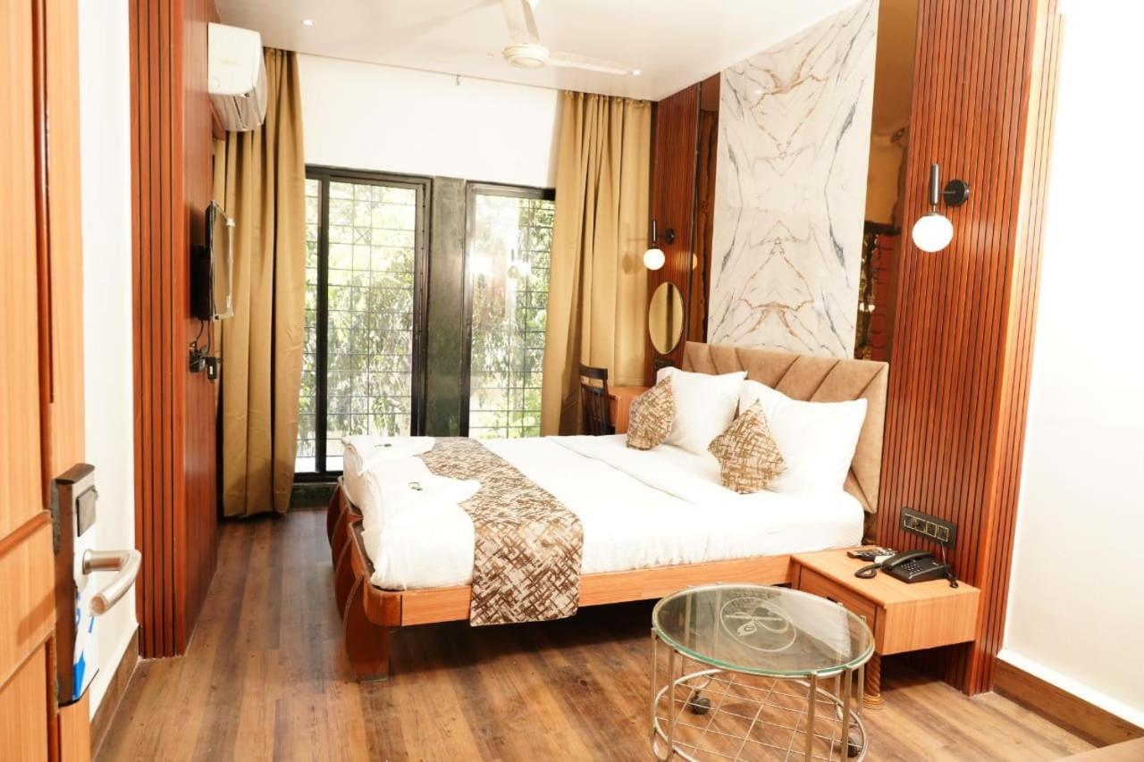 Padma Krishna Apartment