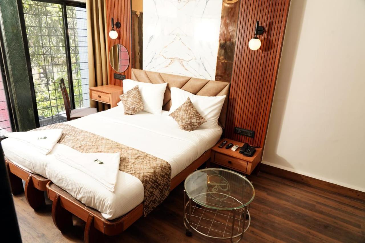 Apartment Padma Krishna